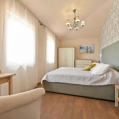 Luxury Solea