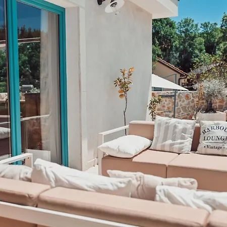 Luxury Solea