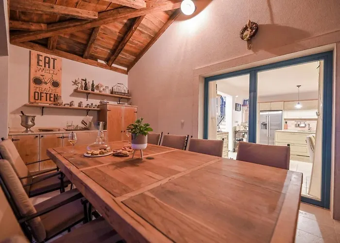 Luxury Solea Barusic